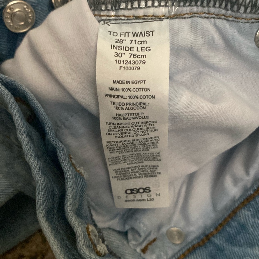 ASOS Design Button Fly Denim Jeans - Picture 6 of 8